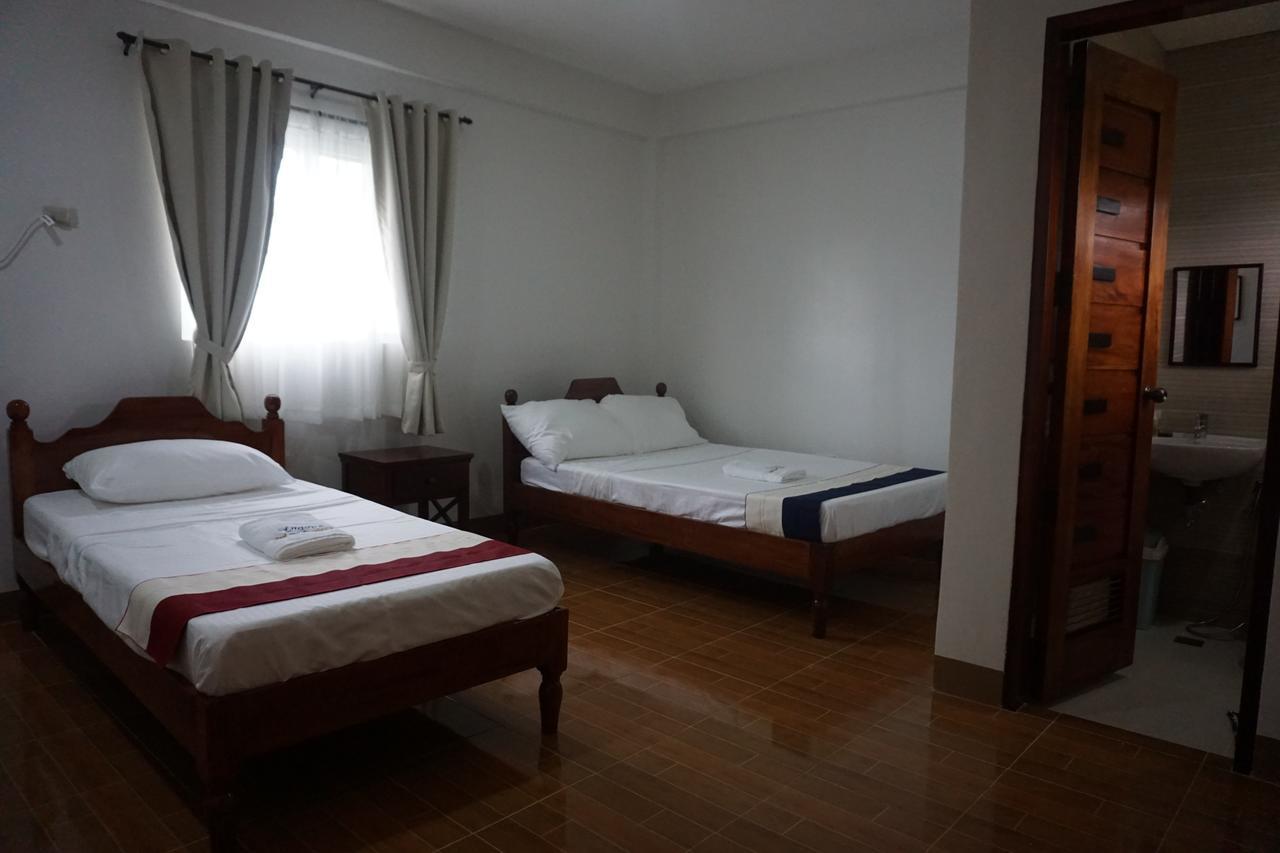 Lugano Bed And Breakfast Santa Ana  Eksteriør billede
